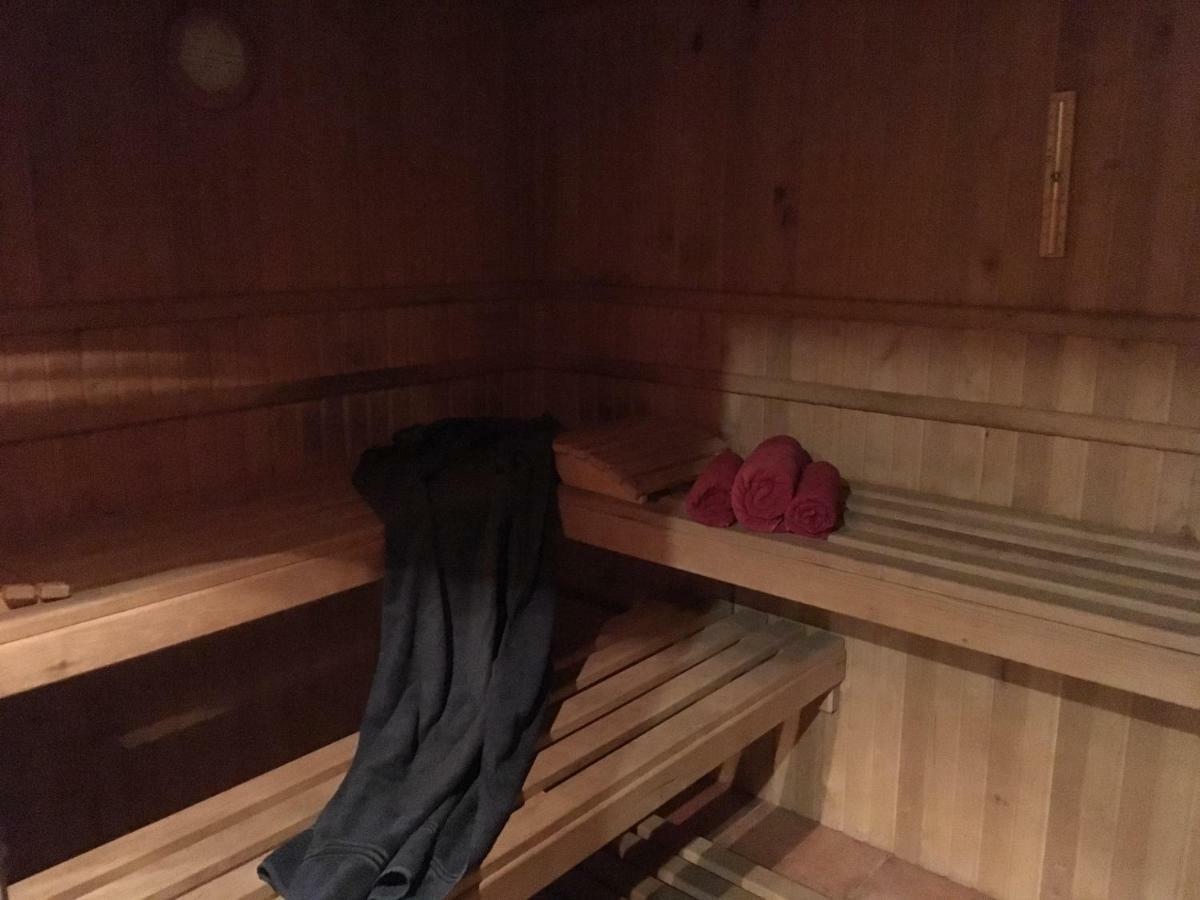 Roubenka Elisabeth Hotel Jablonne nad Orlici Luaran gambar